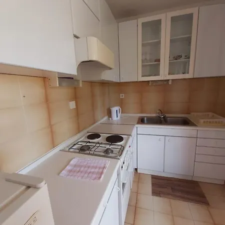 Nina Apartament